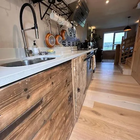 Sea View Nook