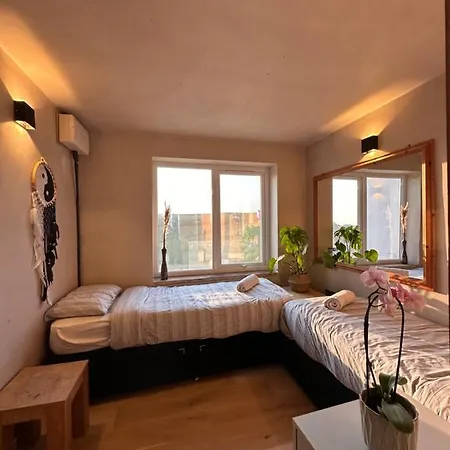 Sea View Nook